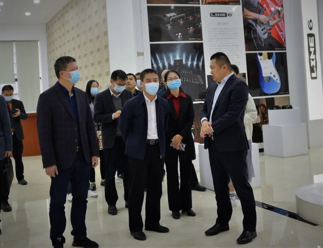 吴川市政府调研组莅临金年会高新科技产业园调研工业园区建设